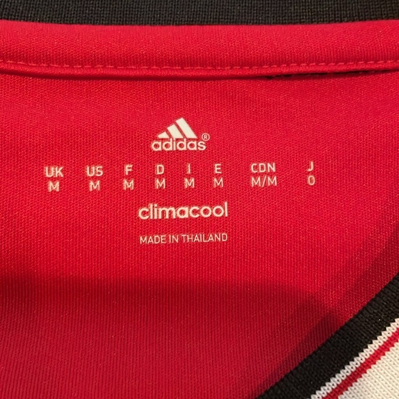 Manchester United jersey - Picture 4 of 5